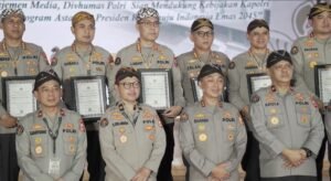 Kembali Raih Prestasi, Bidang Humas Polda Jatim Terima 3 Penghargaan dari Divisi Humas Polri