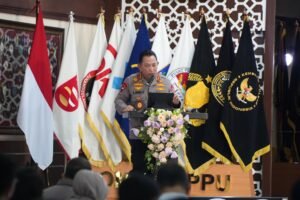 Kapolri Hadiri Promensisko TPPU dan TPPT: Komitmen Perangi Kejahatan Siber
