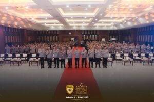 Tutup Rakernis SSDM dan Slog, Kapolri Komitmen Dukung Program Pemerintah