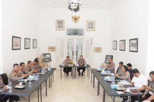 Kapolres Kediri Kota Pimpin Anev Kamtibmas