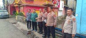 Sinergi Atasi Kemacetan, Kapolsek Krian Bersama Camat dan Anggota Dewan Tinjau Simpang 5 Klenteng
