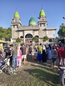 Idul Adha 1446 Hijriyah,Dusun Gumining Satukan Kebersamaan Lewat Sholat Idul Adha dan Kurban