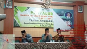 Kepala desa duduk sampeyan adakan  Rapat konsolidasi, tidak ada pungutan dana BSU( Bantuan subsidi upah) tahun 2025