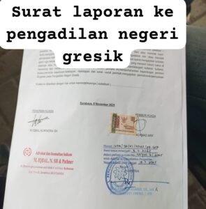 Kepala Desa Tebaloan di laporkan warga betiring di duga melakukan penipuan kambing sebanyak 12 ekor ke pengadilan negeri Gresik