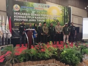 Komnas PPLH (Komite Nasional Pemanfaatan dan Pelestarian Lingkungan Hidup) kabupaten Gresik gelar Deklarasi di Hotel Horison