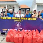 Berbagi berkah ramadhan,persatuan Jurnalis Gresik Bersatu (PJGB), Berbagi Takjil yang ke dua kali, sebanyak 300 bungkus