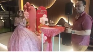 Serunya Merayakan Hari Ulang Tahun,Siti Fatimah Rayakan Ulta di Hotel Aston Gresik