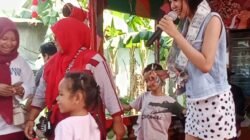 Suara Merdu Feby Wijaya, Pelajar SMA Sunan Giri, Hibur Warga Bungurasih di HUT RI ke-81